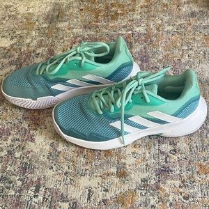 Adidas Women's Courtjam control Aqua and White Sneakers